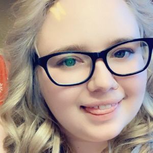 Meet your Posher, Annmarie